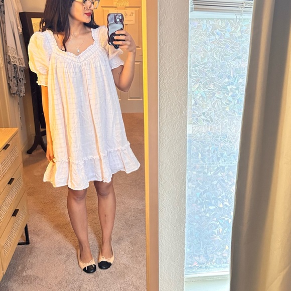 White Ruffled Dress - Picture 5 of 6